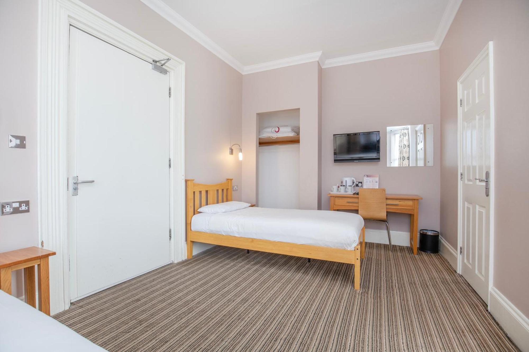 Marlborough Hotel NWI Kamer foto