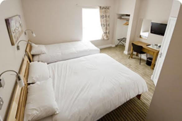 Marlborough Hotel NWI Buitenkant foto